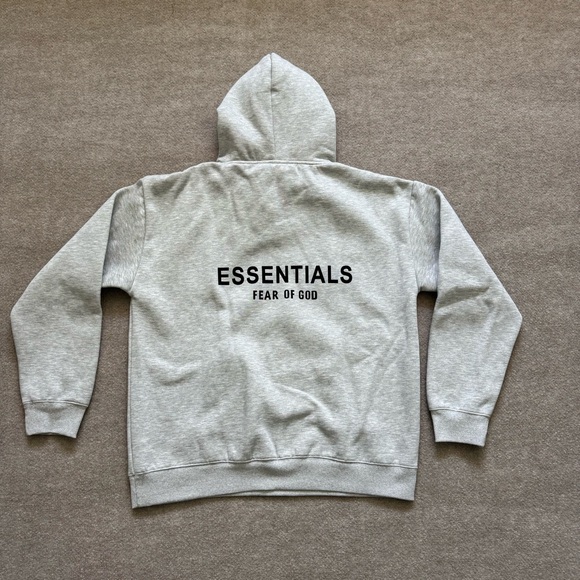 NEW Set Essentials Hoodie and Sweatpants Grey Size L - Picture 4 of 8